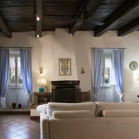 Cosy *